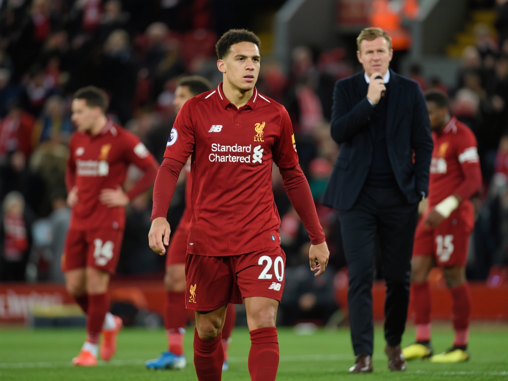 赛季开始前，许多分析师都预测利物浦将面临