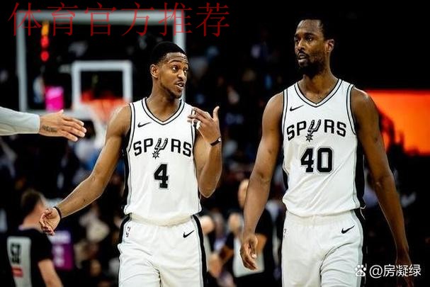 克努佩尔29+4加兰26+9 黄蜂拒逆转加时力克骑士 克努佩尔29+4加兰26+9 黄蜂拒逆转加时力克骑士